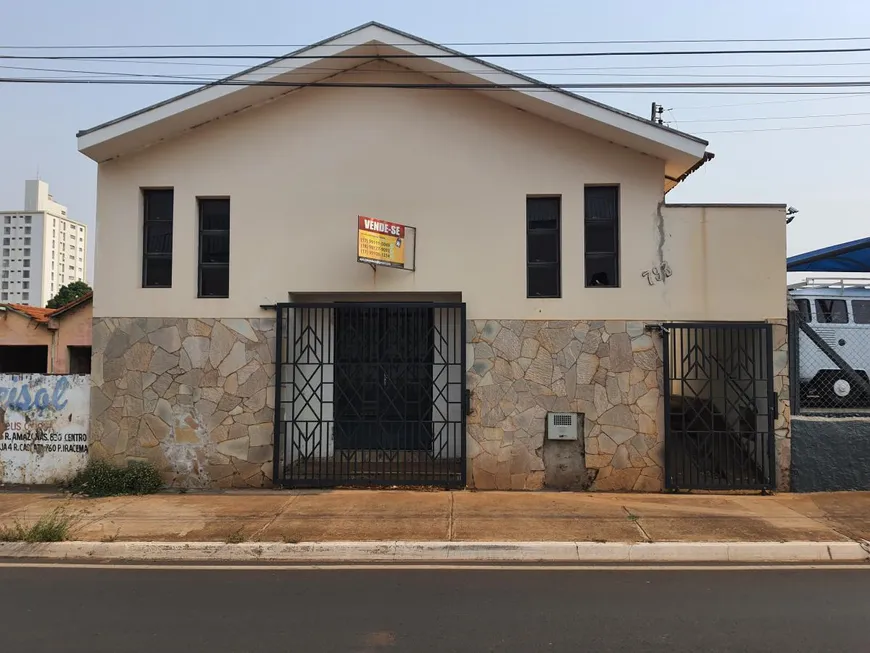 Foto 1 de Casa com 1 Quarto à venda, 213m² em Centro, Catanduva