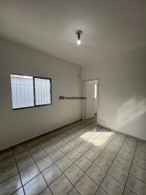 Foto 1 de Casa com 1 Quarto para alugar, 50m² em Vila Invernada, São Paulo