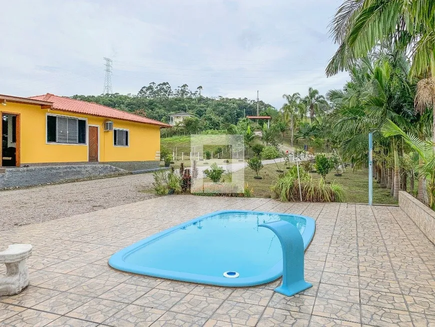 Foto 1 de Fazenda/Sítio com 3 Quartos à venda, 112m² em Areias de Cima Guaporanga, Biguaçu