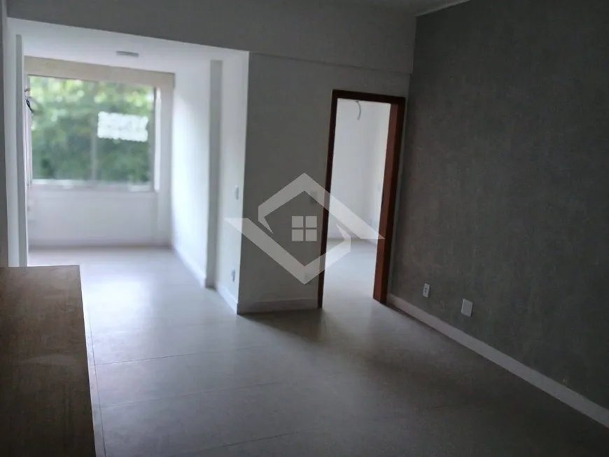 Foto 1 de Apartamento com 2 Quartos à venda, 74m² em Copacabana, Rio de Janeiro