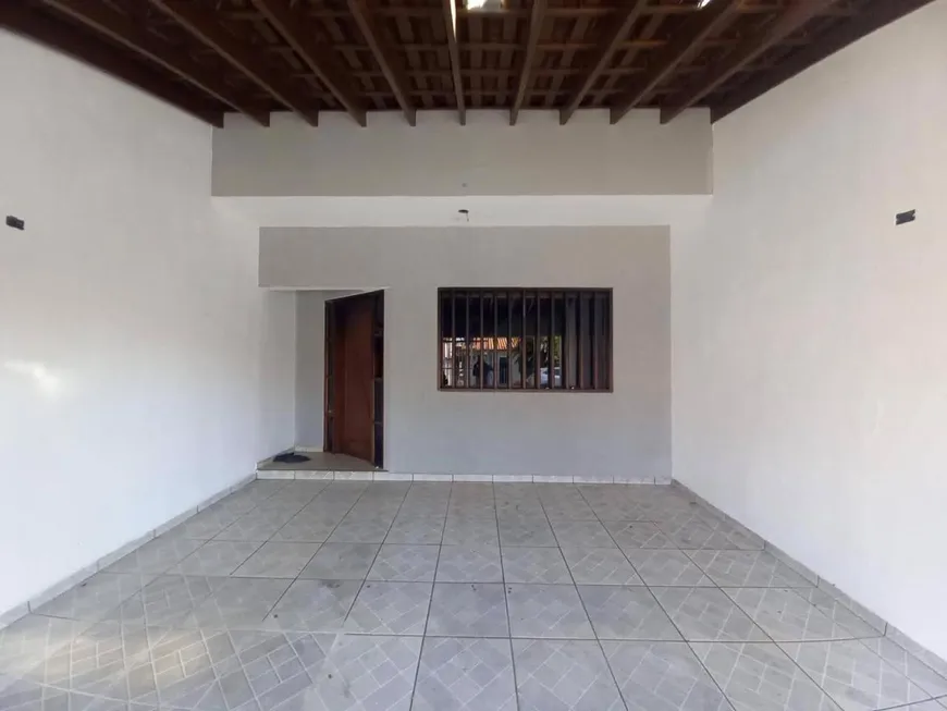 Foto 1 de Casa com 3 Quartos à venda, 100m² em Jardim Nova Ipanema, Sorocaba