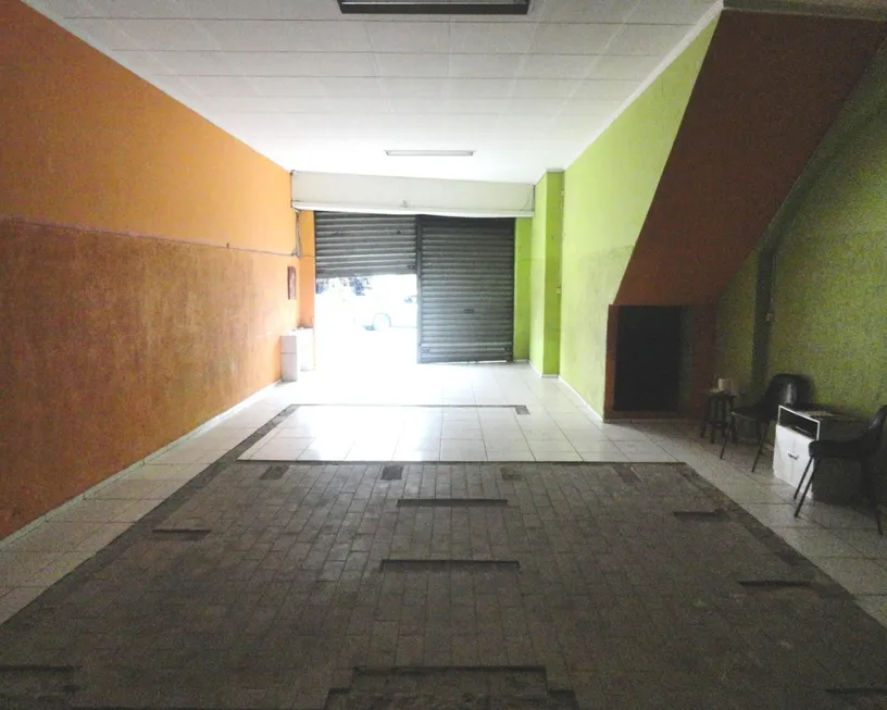 Foto 1 de Prédio Comercial para alugar, 130m² em Vila Firmiano Pinto, São Paulo