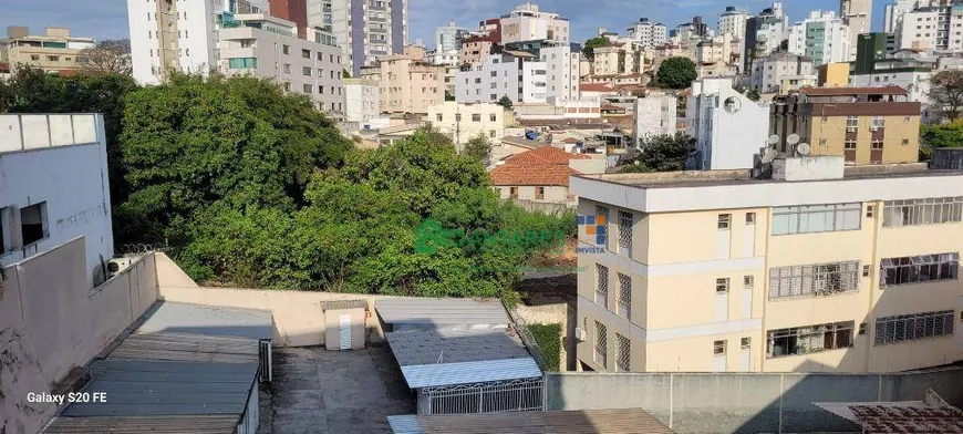 Foto 1 de Apartamento com 2 Quartos à venda, 70m² em Calafate, Belo Horizonte