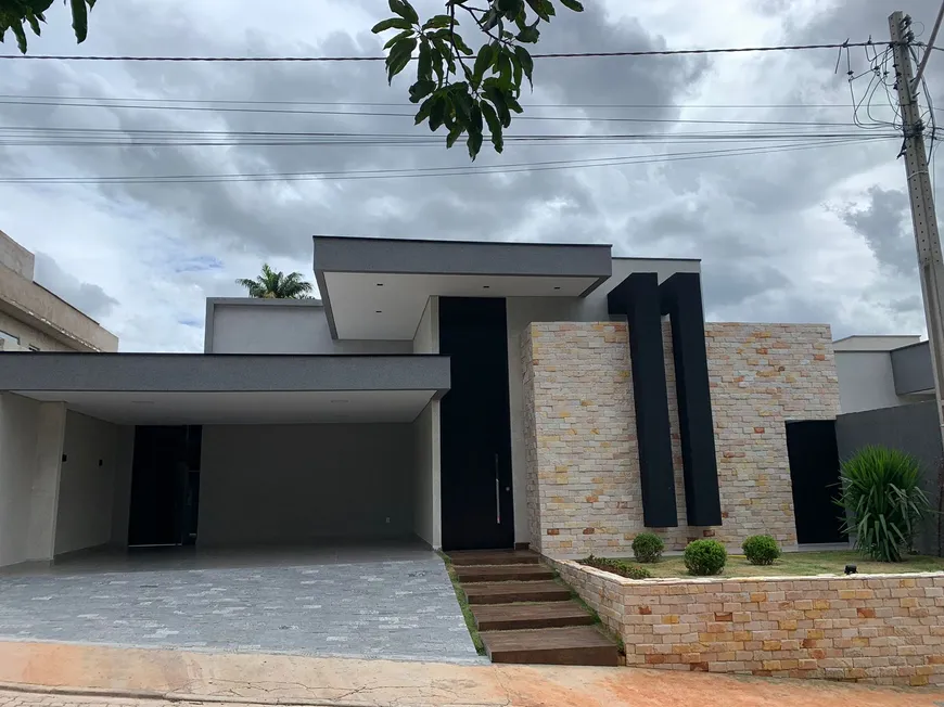 Foto 1 de Casa de Condomínio com 3 Quartos à venda, 260m² em Setor Habitacional Arniqueira, Brasília