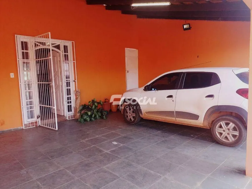 Foto 1 de Casa com 3 Quartos à venda, 230m² em Aponiã, Porto Velho