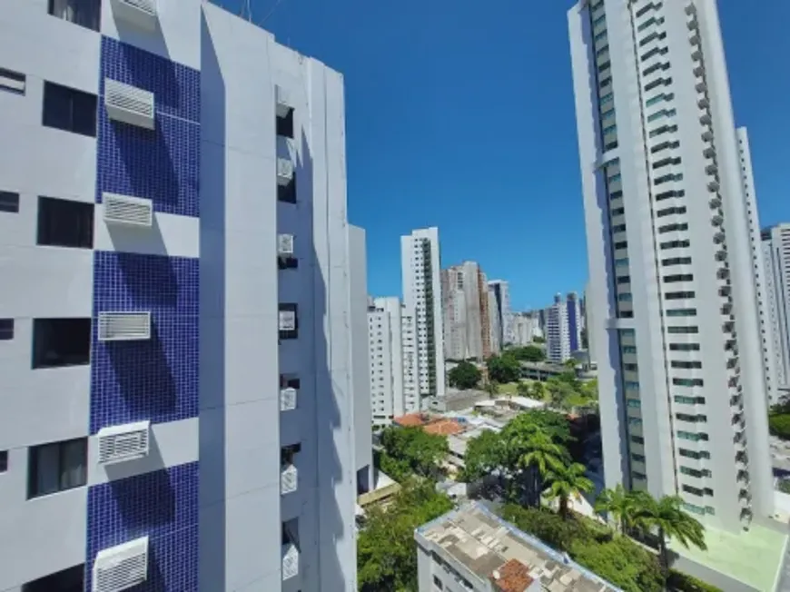 Foto 1 de Apartamento com 2 Quartos para alugar, 65m² em Boa Viagem, Recife