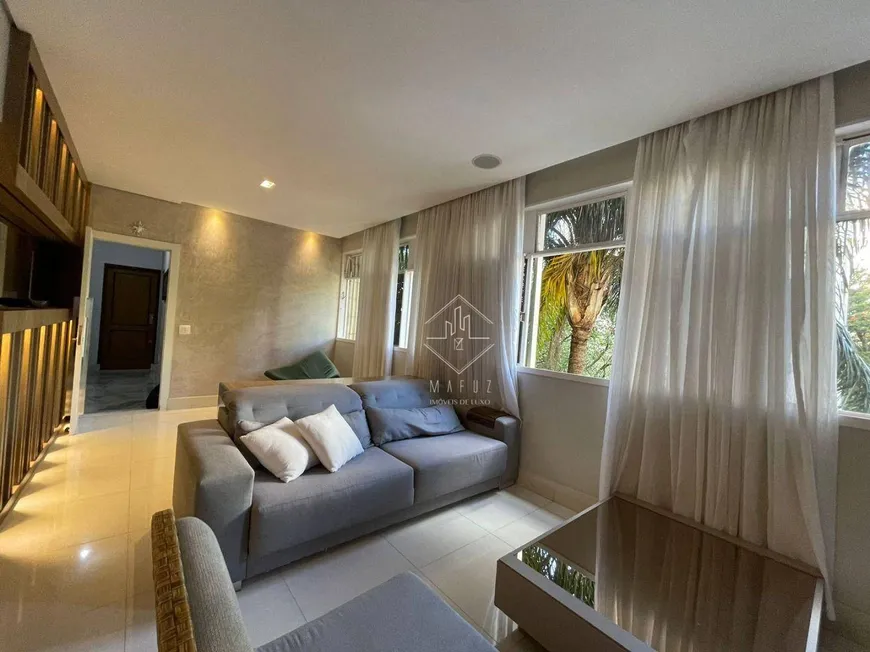 Foto 1 de Apartamento com 4 Quartos à venda, 138m² em Sion, Belo Horizonte