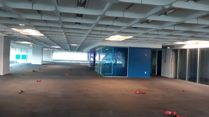 Foto 1 de Sala Comercial com 2 Quartos para venda ou aluguel, 2844m² em Jardim São Luís, São Paulo