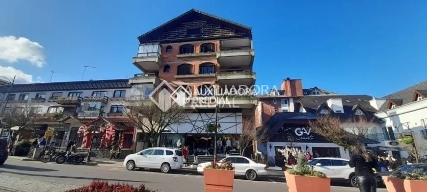 Foto 1 de Apartamento com 2 Quartos para alugar, 140m² em Centro, Gramado