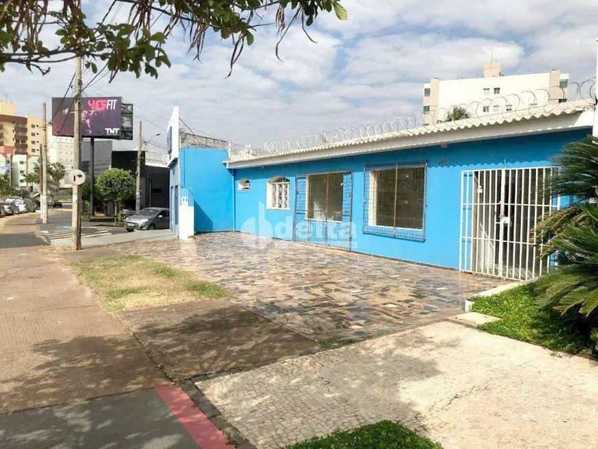 Foto 1 de Imóvel Comercial com 1 Quarto para alugar, 200m² em Cazeca, Uberlândia