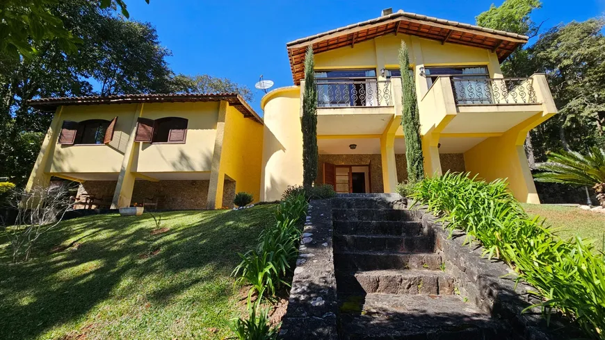 Foto 1 de Fazenda/Sítio com 4 Quartos à venda, 254m² em Atibaia Vista da Montanha, Atibaia