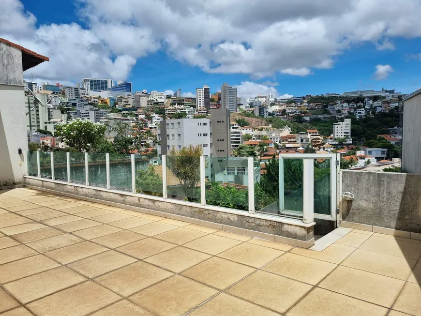 Foto 1 de Casa com 3 Quartos à venda, 296m² em Santa Lúcia, Belo Horizonte