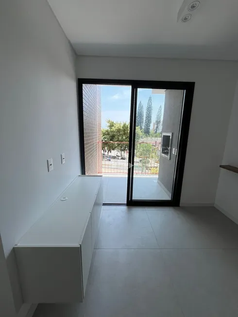 Foto 1 de Apartamento com 2 Quartos à venda, 68m² em Joao Paulo, Florianópolis