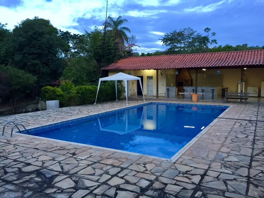 Foto 1 de Fazenda/Sítio com 3 Quartos à venda, 250m² em Vale Do Bom Jesus, Esmeraldas