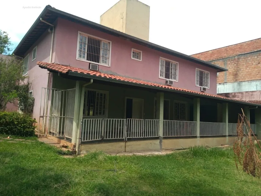Foto 1 de Casa com 6 Quartos à venda, 485m² em Estoril, Belo Horizonte