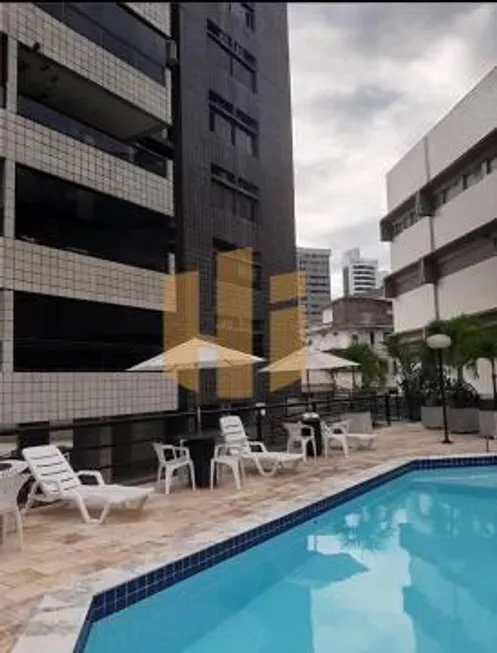 Foto 1 de Apartamento com 4 Quartos à venda, 160m² em Tamarineira, Recife