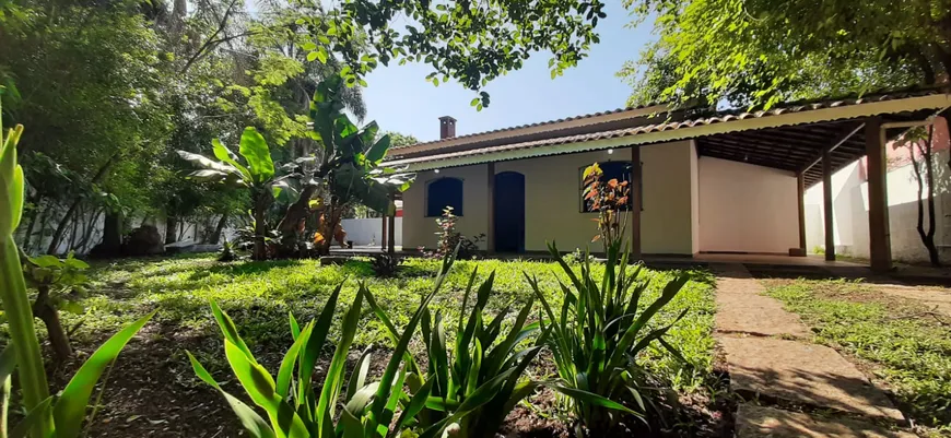 Foto 1 de Casa com 2 Quartos à venda, 500m² em Centro, Piracaia