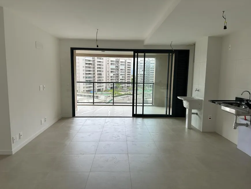 Foto 1 de Apartamento com 2 Quartos à venda, 81m² em Barra da Tijuca, Rio de Janeiro