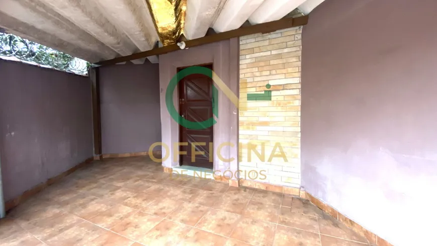 Foto 1 de Casa com 2 Quartos à venda, 79m² em Vila Belmiro, Santos