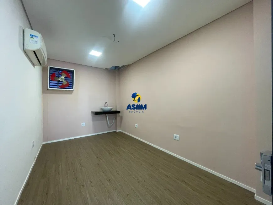 Foto 1 de Sala Comercial para alugar, 20m² em Ouro Preto, Belo Horizonte