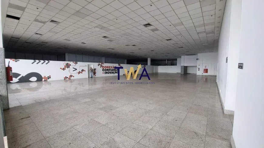Foto 1 de Sala Comercial para alugar, 2000m² em Vila da Serra, Nova Lima