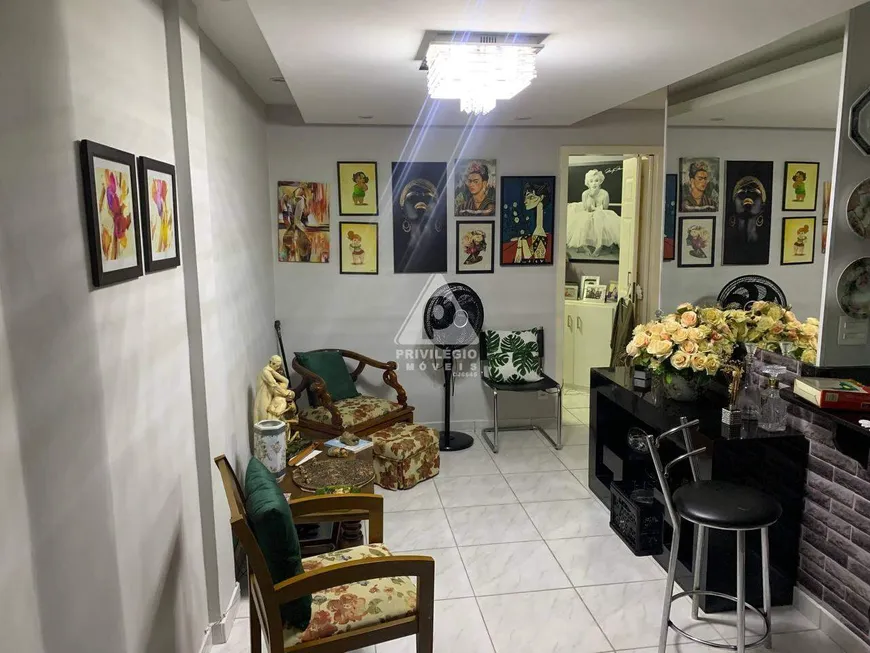 Foto 1 de Apartamento com 2 Quartos à venda, 51m² em Centro, Rio de Janeiro