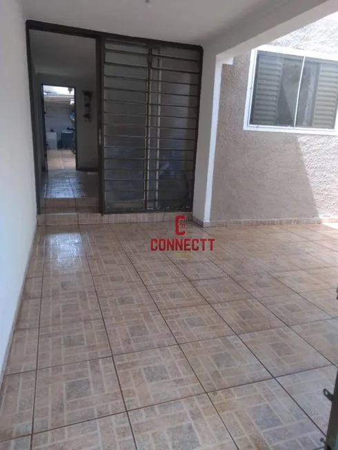 Foto 1 de Casa com 2 Quartos à venda, 100m² em Vila Tibério, Ribeirão Preto