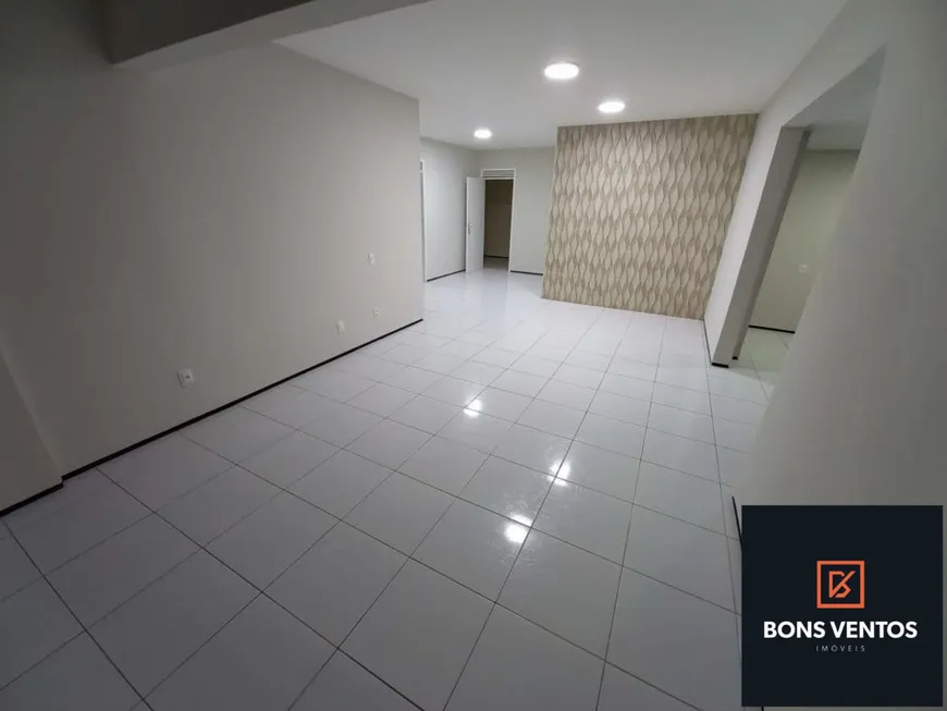 Foto 1 de Apartamento com 3 Quartos à venda, 180m² em Joaquim Tavora, Fortaleza