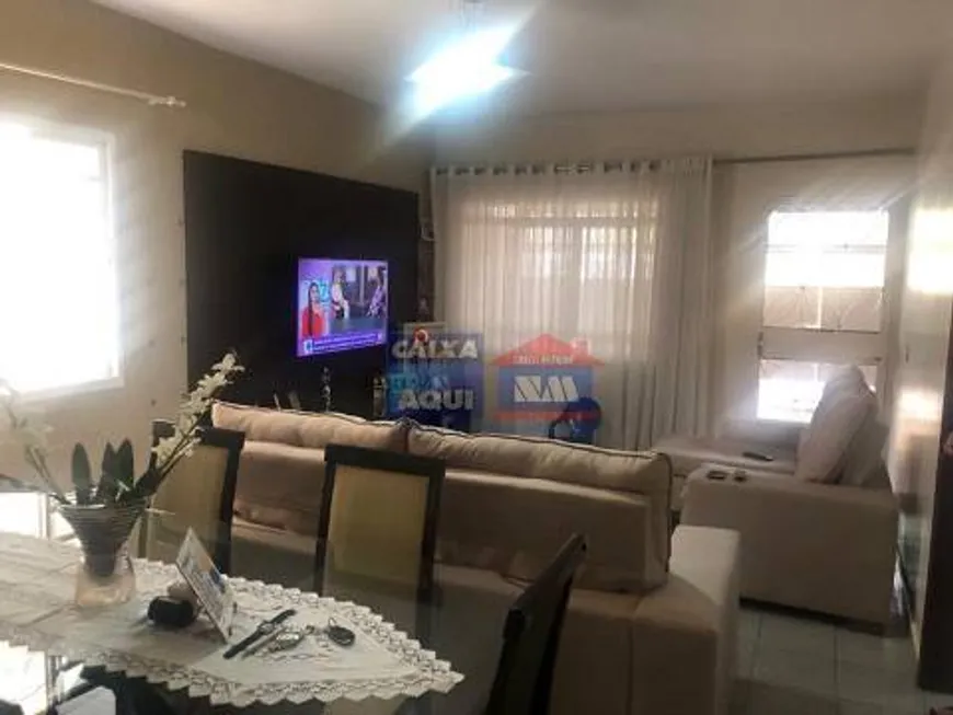 Foto 1 de Casa com 2 Quartos à venda, 55m² em Pau da Lima, Salvador