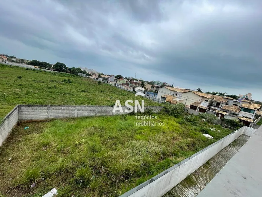 Foto 1 de Lote/Terreno à venda, 600m² em Extensão do Bosque, Rio das Ostras