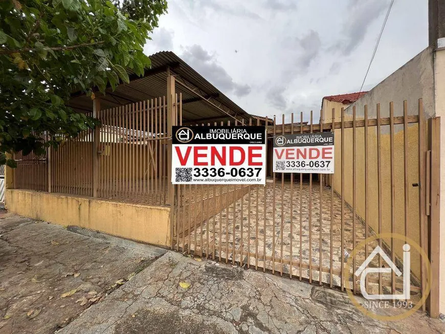 Foto 1 de Casa com 3 Quartos à venda, 130m² em Conjunto Habitacional Maria Cecília Serrano de Oliveira, Londrina