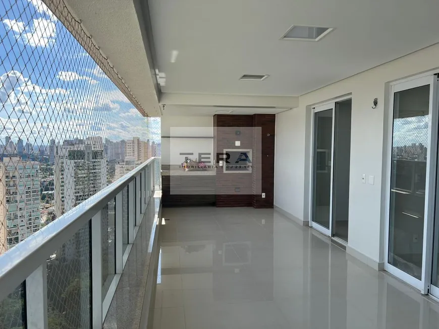 Foto 1 de Apartamento com 4 Quartos para alugar, 178m² em Jardim Goiás, Goiânia