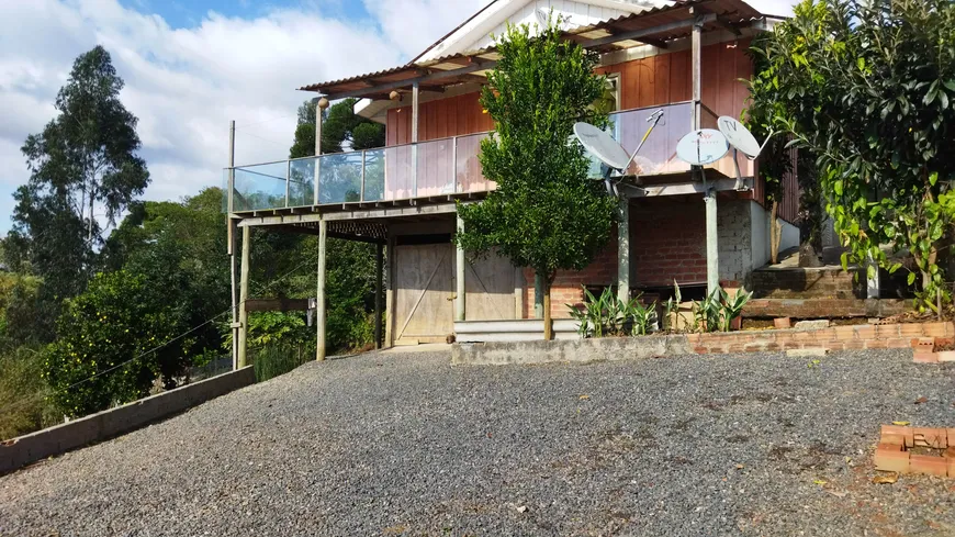 Foto 1 de Fazenda/Sítio com 3 Quartos à venda, 4600m² em Dom Rodrigo, Campo Largo