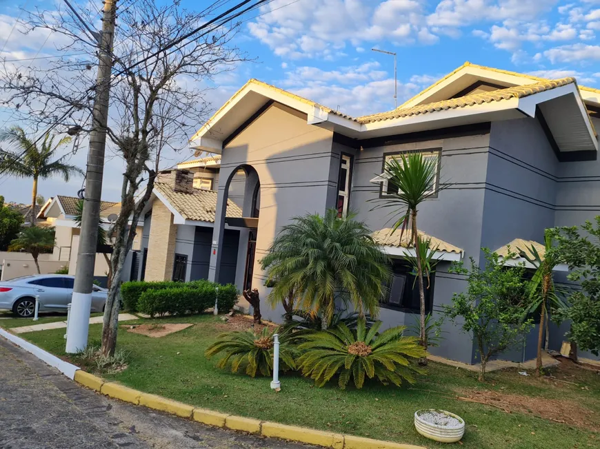 Foto 1 de Casa de Condomínio com 5 Quartos à venda, 1000m² em Vila Zezé, Jacareí