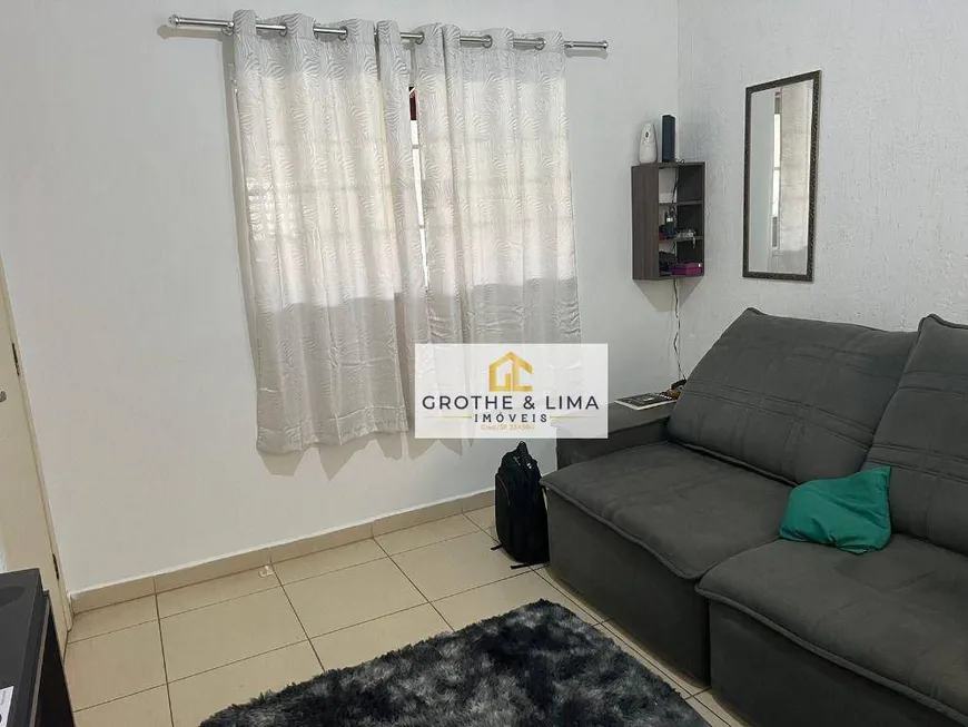 Foto 1 de Casa com 2 Quartos à venda, 120m² em Jardim Mariana, Pindamonhangaba