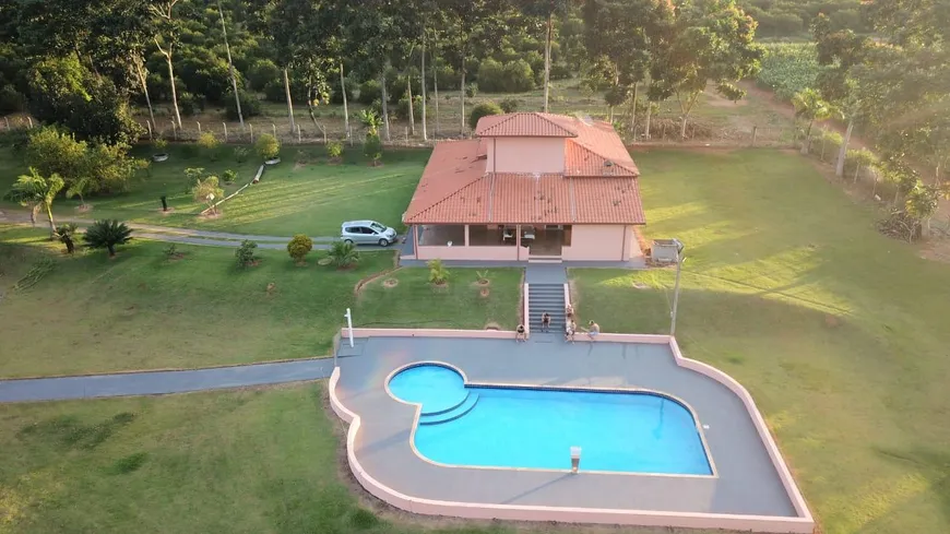 Foto 1 de Fazenda/Sítio com 3 Quartos à venda, 500m² em Rural, Limeira