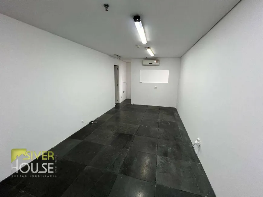 Foto 1 de Sala Comercial para alugar, 30m² em São Judas, São Paulo