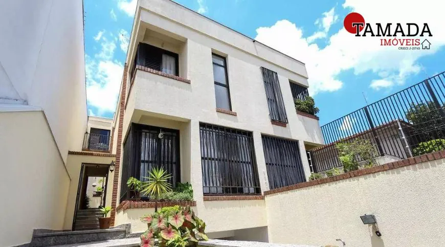 Foto 1 de Casa com 4 Quartos à venda, 250m² em Vila Sônia, São Paulo