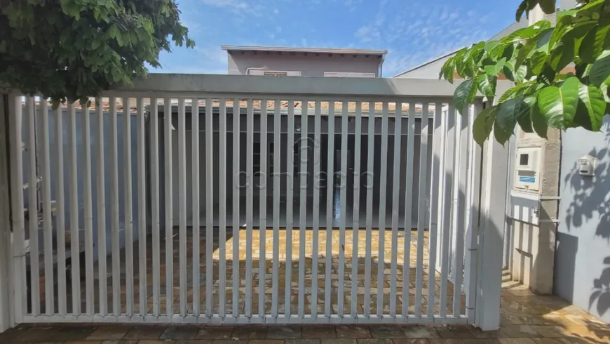 Foto 1 de Casa com 3 Quartos à venda, 170m² em Cidade Nova, São José do Rio Preto