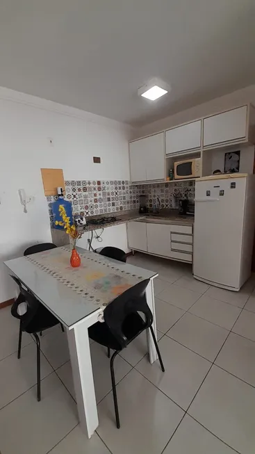 Foto 1 de Apartamento com 1 Quarto para alugar, 47m² em Ondina, Salvador