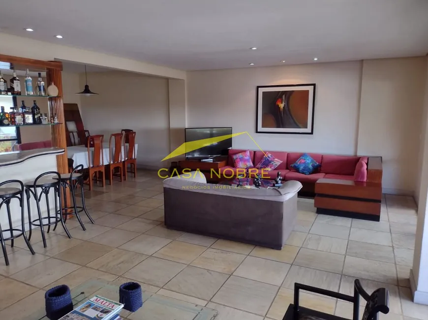 Foto 1 de Apartamento com 4 Quartos à venda, 228m² em Praia do Canto, Vitória