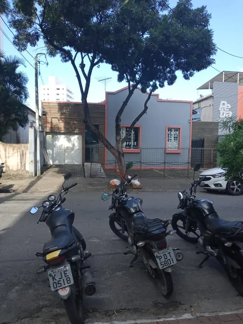 Foto 1 de Imóvel Comercial com 4 Quartos à venda, 180m² em Casa Amarela, Recife