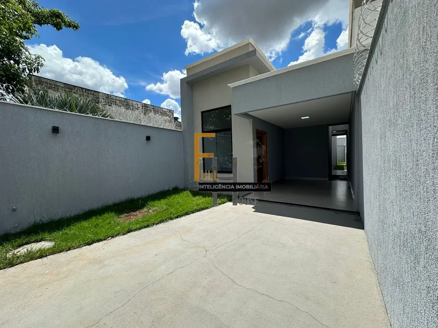 Foto 1 de Casa com 3 Quartos à venda, 110m² em Setor Faiçalville, Goiânia