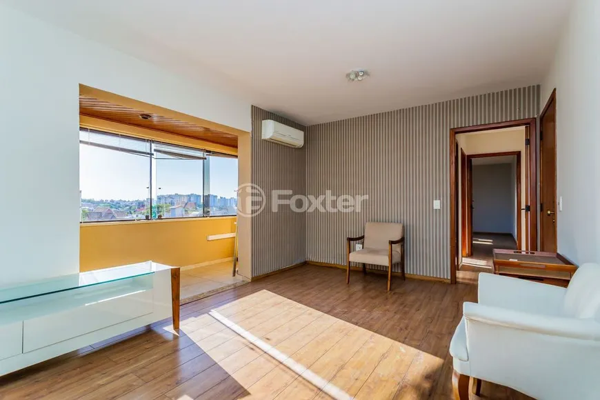 Foto 1 de Apartamento com 2 Quartos à venda, 90m² em Jardim Itú Sabará, Porto Alegre