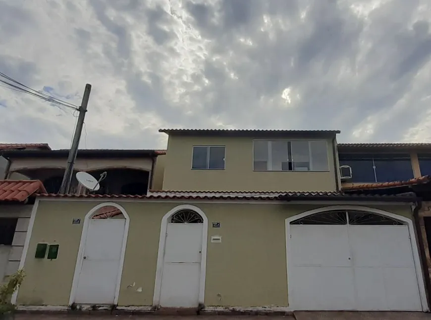 Foto 1 de Sobrado com 2 Quartos para alugar, 70m² em Campo Grande, Rio de Janeiro