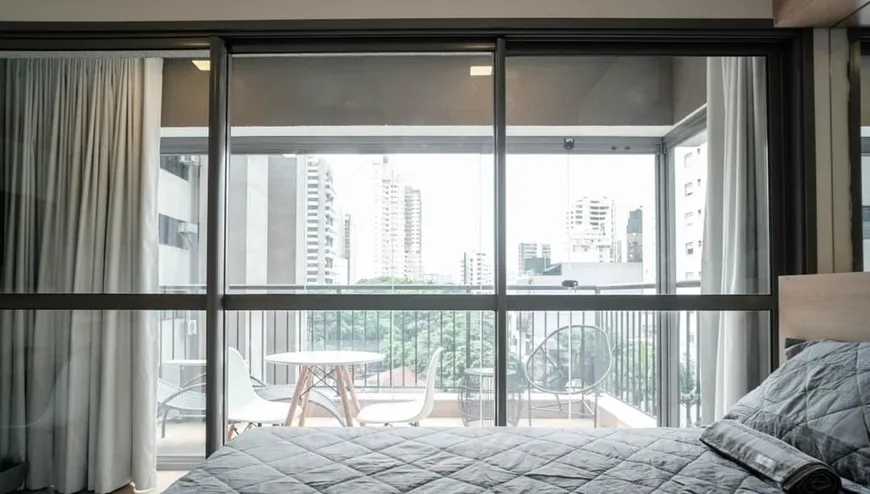 Foto 1 de Apartamento com 1 Quarto à venda, 33m² em Moema, São Paulo