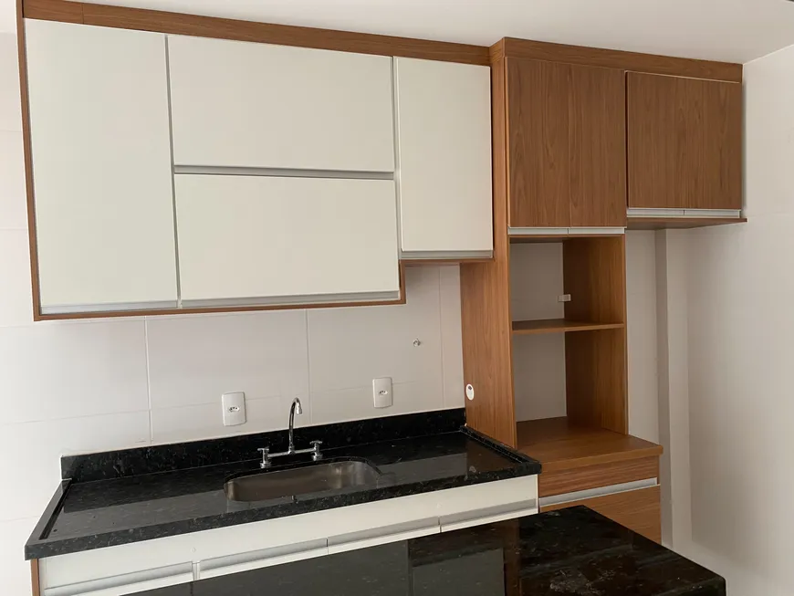 Foto 1 de Apartamento com 2 Quartos à venda, 64m² em Ribeira, Rio de Janeiro
