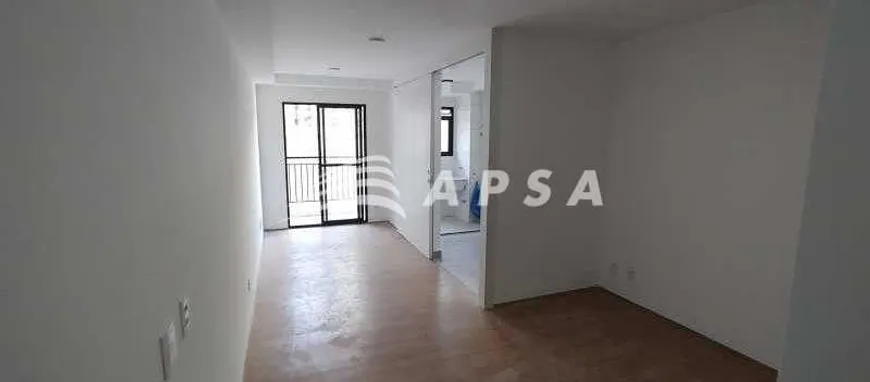 Foto 1 de Kitnet com 1 Quarto à venda, 35m² em São Cristóvão, Rio de Janeiro