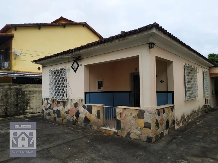 Foto 1 de Casa com 3 Quartos à venda, 600m² em Taquara, Rio de Janeiro