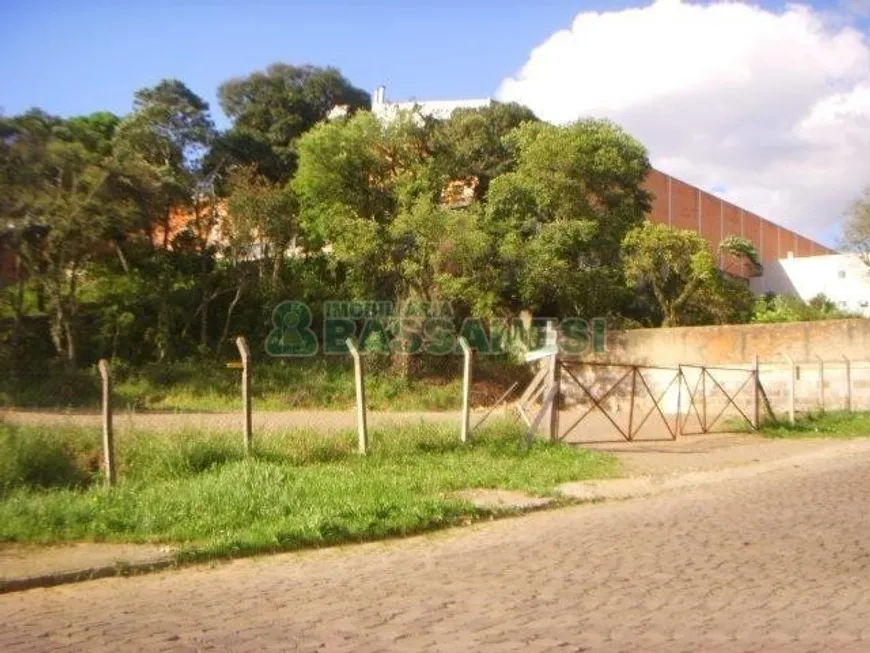 Foto 1 de Lote/Terreno para alugar, 1710m² em Nossa Senhora da Saúde, Caxias do Sul